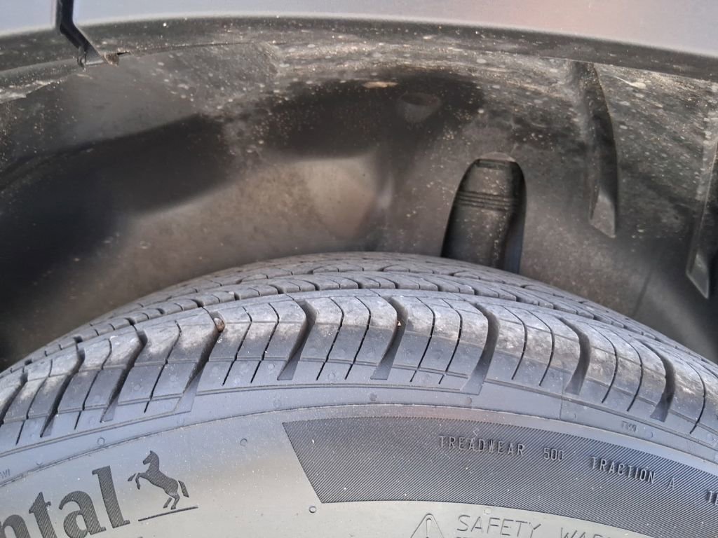 Used 2026 Sterling Gray Metallic Chevrolet 2RS image 21