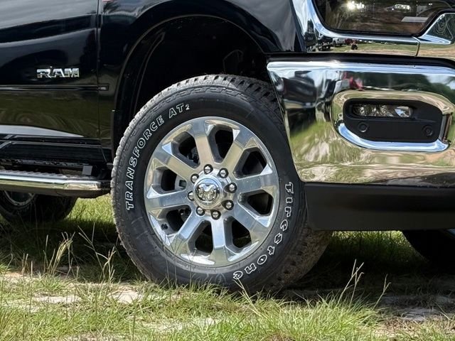 New 2026 Diamond Black Crystal Pearl-Coat Exterior Paint RAM LARAMIE image 2