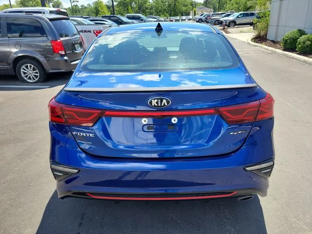 Used 2020 Blue Kia GT-Line image 9