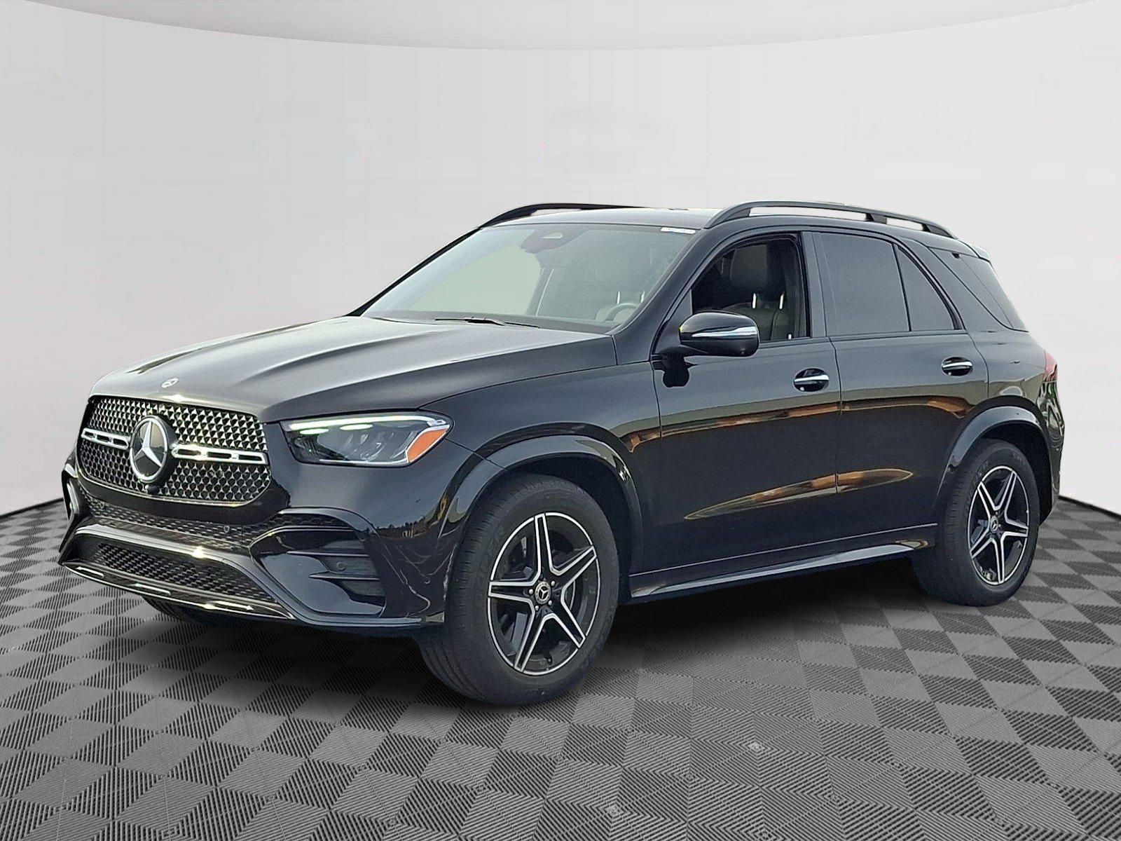 Used 2026 Obsidian Black Metallic - 197 Mercedes-Benz  image 3