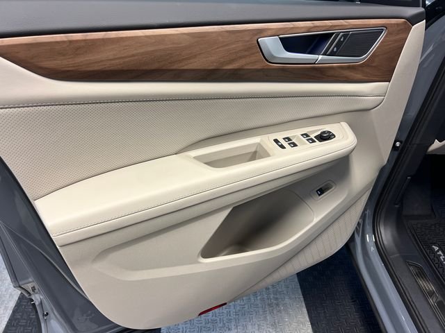 New 2026 Gray Volkswagen 2.0T SE w/Technology image 7
