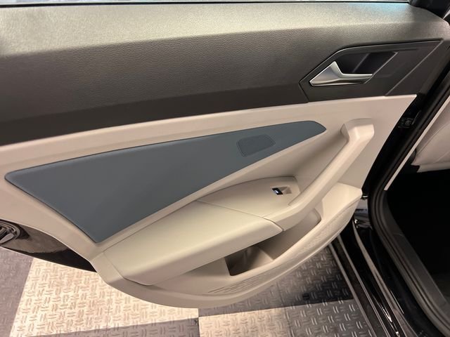 New 2026 Black Volkswagen 1.5T SE image 10