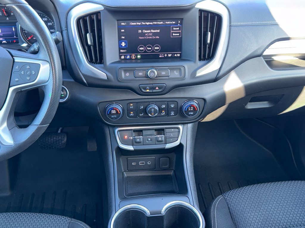 2022 GMC Terrain SLE - Photo 21