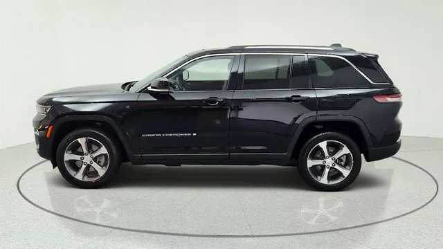 Used 2023 Black Jeep 4xe image 7