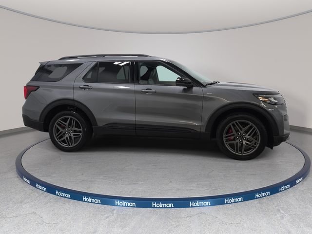Used 2026 Gray Ford ST-Line image 5