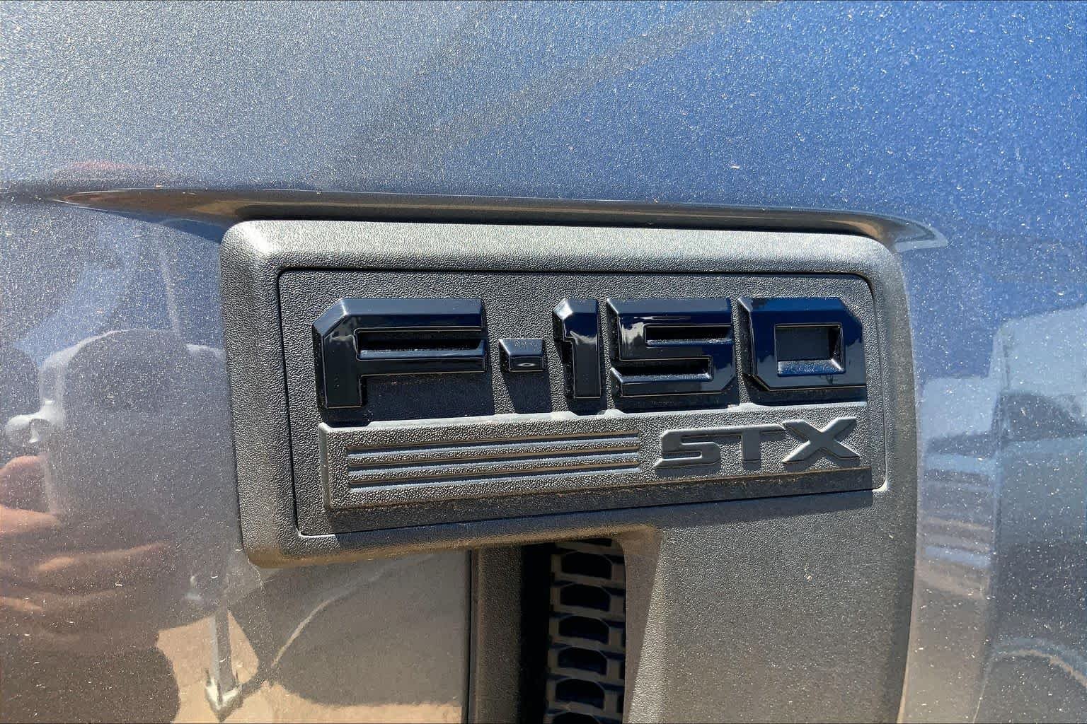 Used 2022 Carbonized Gray Ford XL image 10