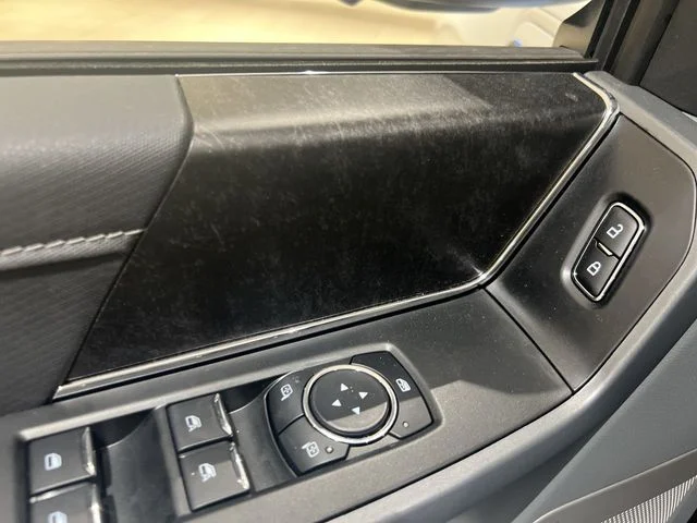 2025 Ford F-150 Lightning Flash - Photo 55