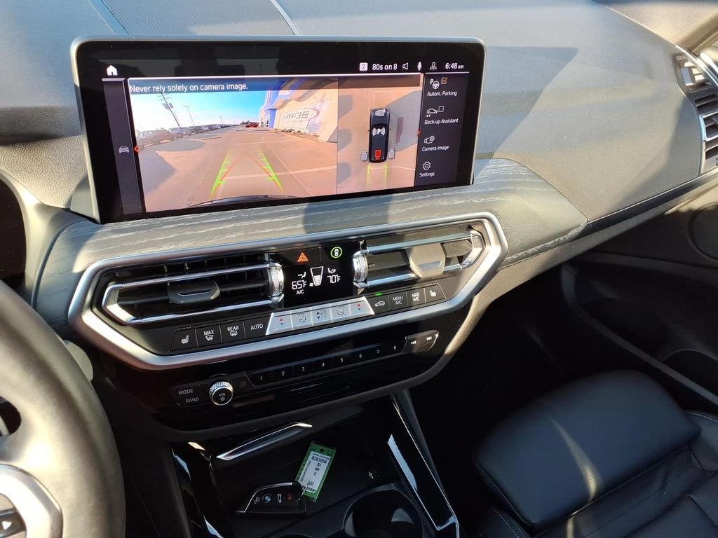 Used 2024 Black Sapphire Metallic BMW xDrive30i image 8