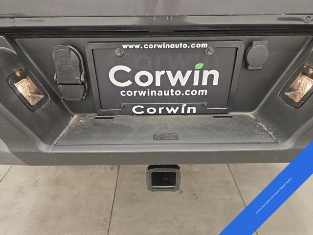 New 2026 Carbonized Gray Metallic Ford XLT image 18