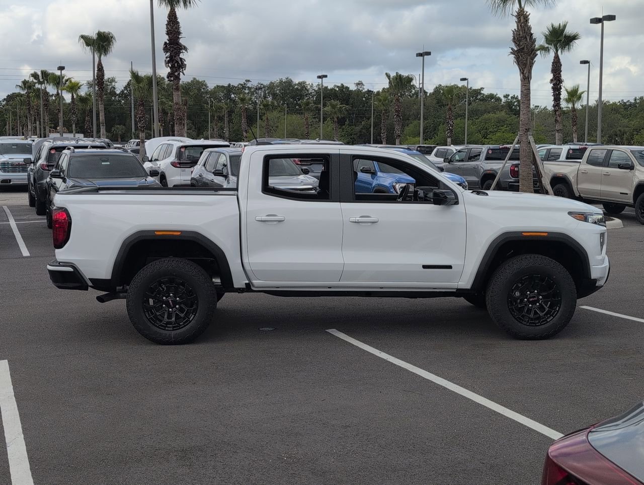 2026 GMC Canyon Elevation - Photo 9