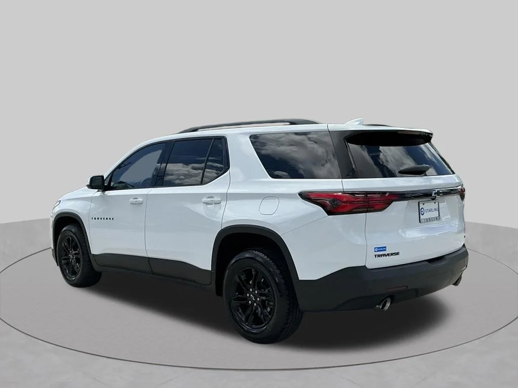 Used 2023 White Chevrolet LT image 8