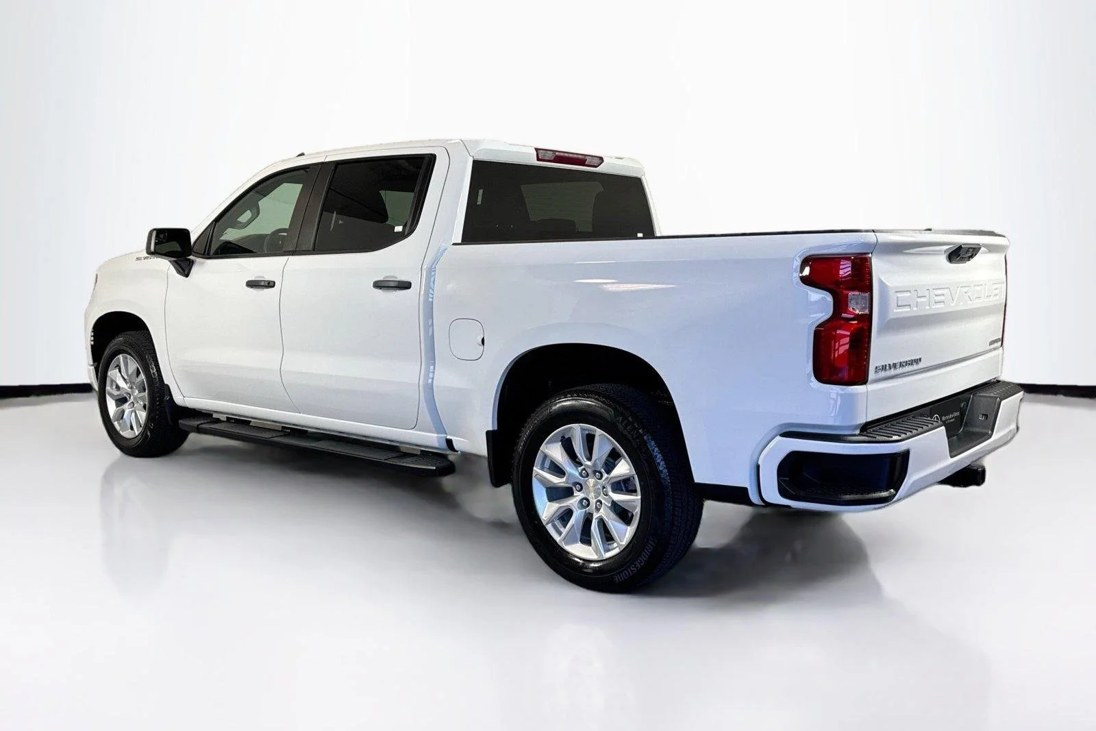Used 2023 Summit White Chevrolet Custom image 7