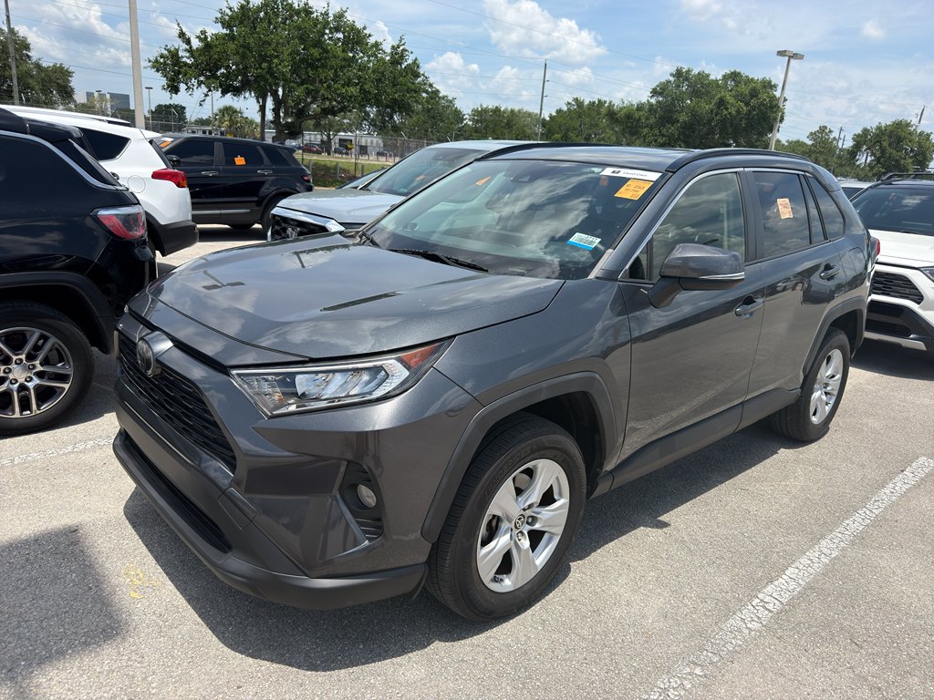 Used 2019 Magnetic Gray Metallic Toyota XLE image 2