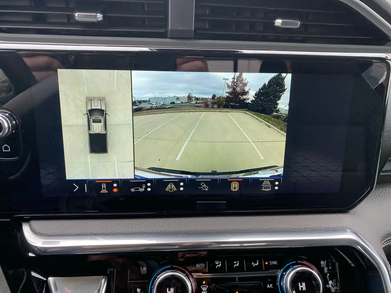 2026 GMC Sierra 2500HD Denali - Photo 21