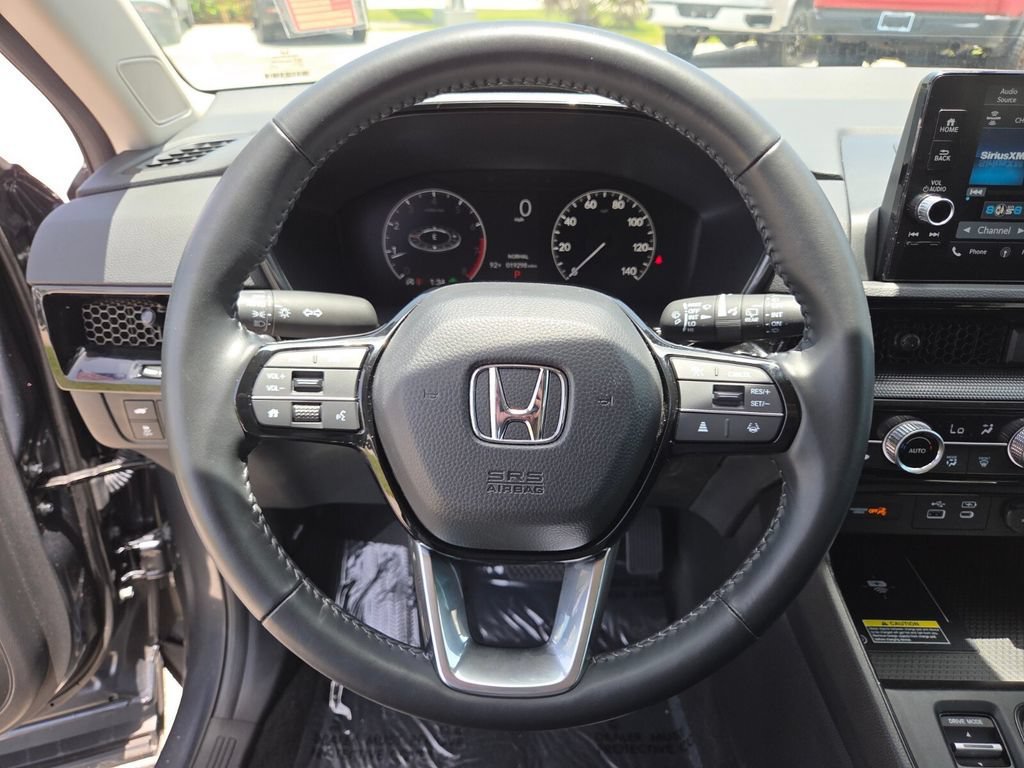 Used 2025 sparkle silver alloy metallic Honda EX-L image 32