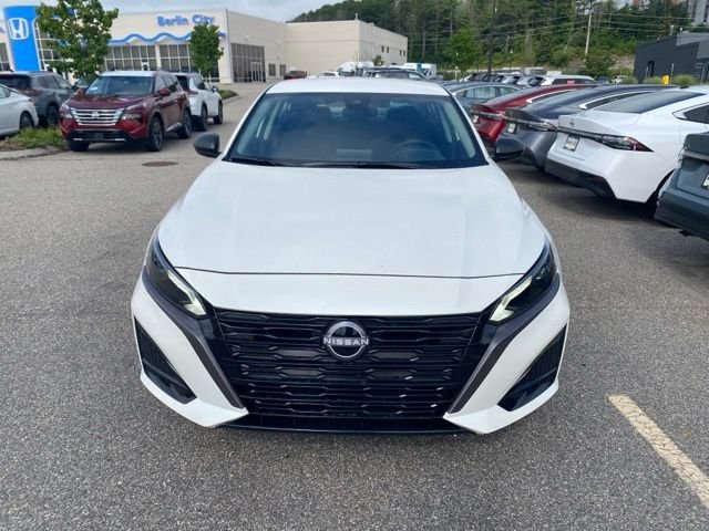 New 2026 Pearl White Nissan 2.5 SV image 8