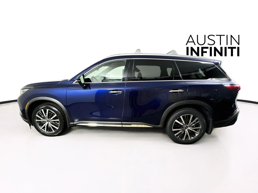 Certified Used 2023 Blue INFINITI Sensory image 6