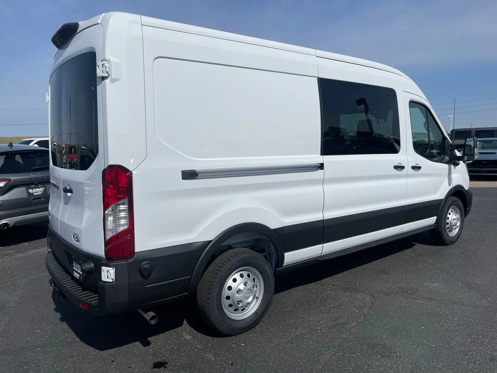 New 2026 Oxford White Ford Cargo Van image 4