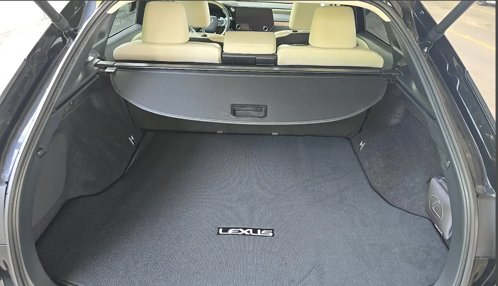 Used 2023 Black Lexus 350 Premium image 21