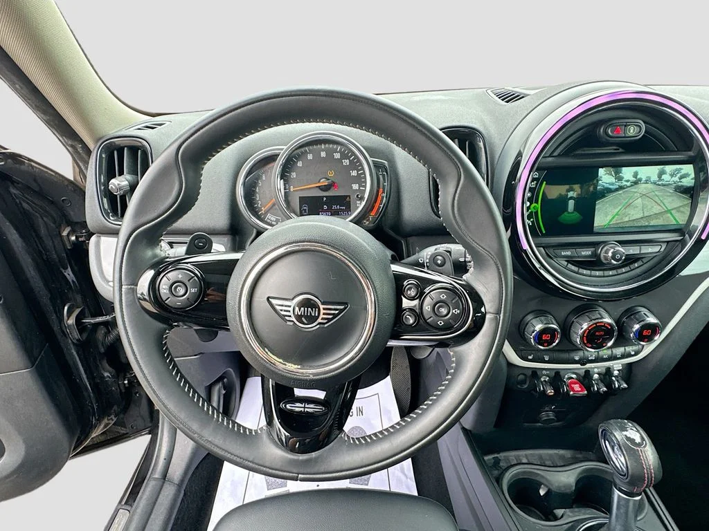 Used 2019 Black MINI Signature image 13