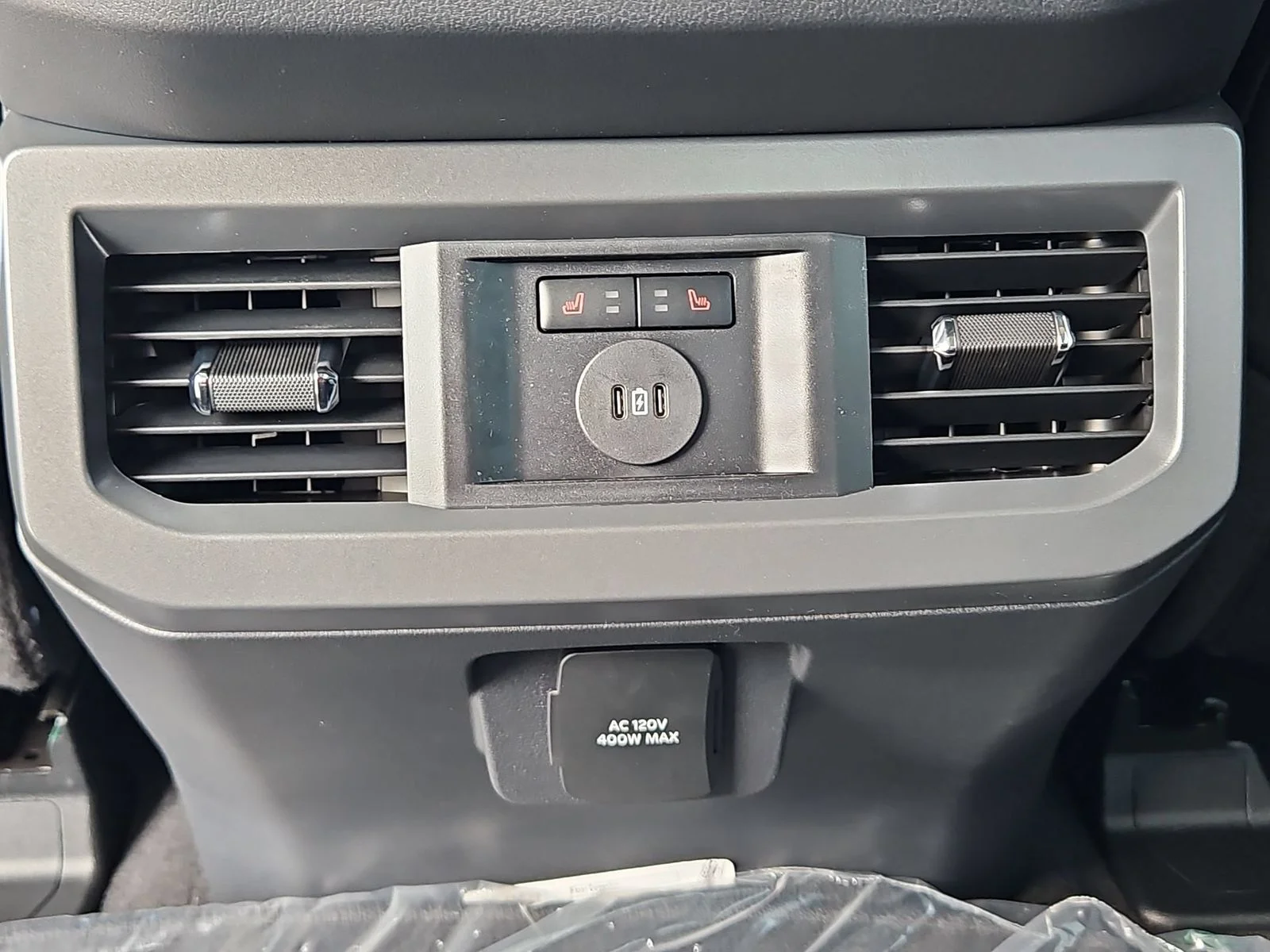 New 2026 Agate Black Metallic Ford F-250® Lariat® image 25
