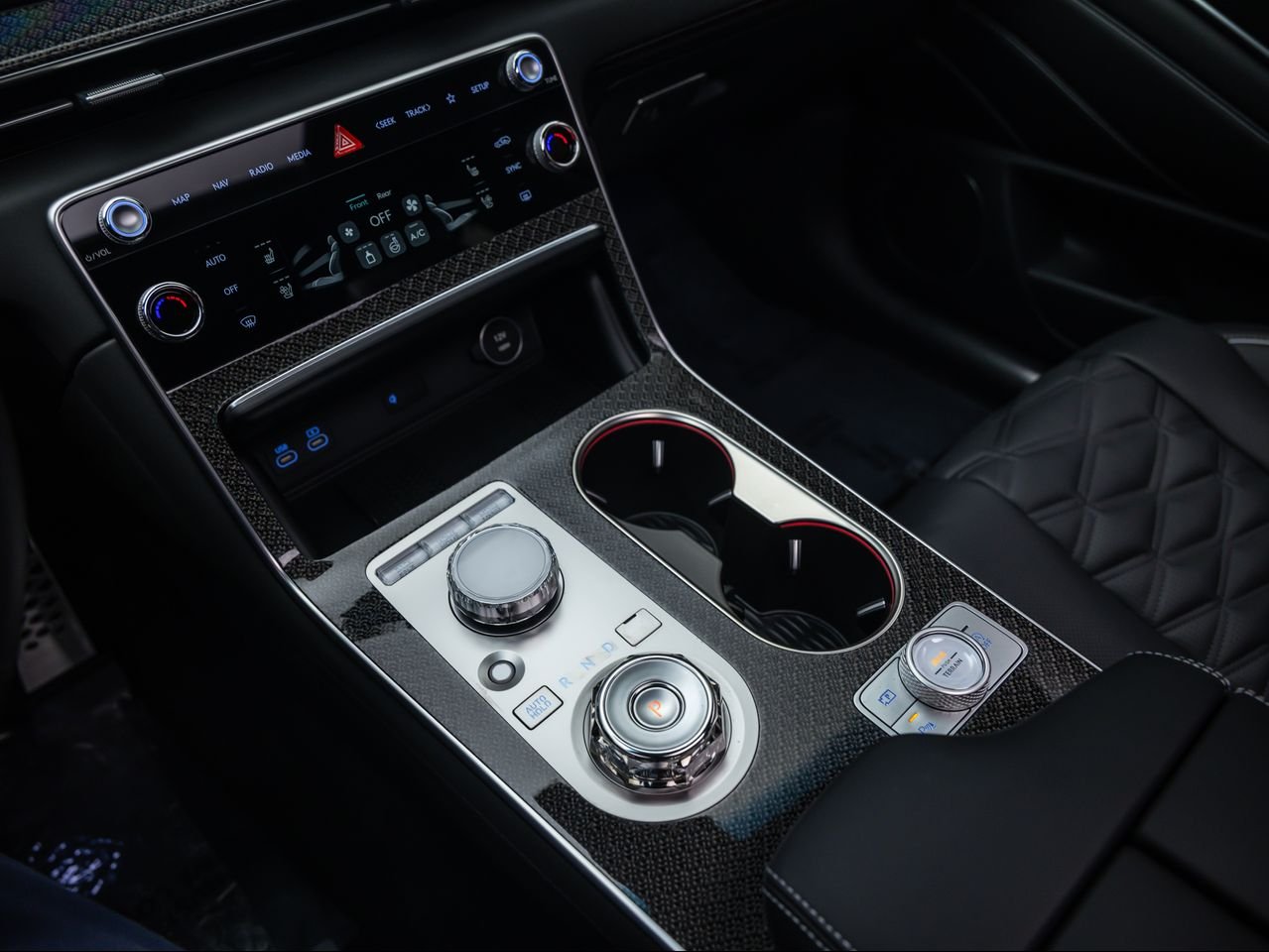 2026 GENESIS GV80 Coupe E-SC - Photo 24