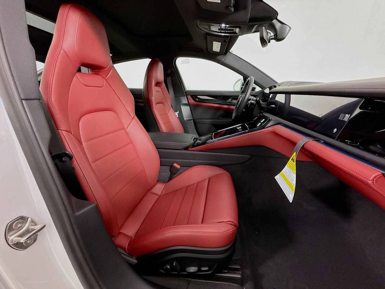 New 2026 Carrara White Metallic Porsche  image 29