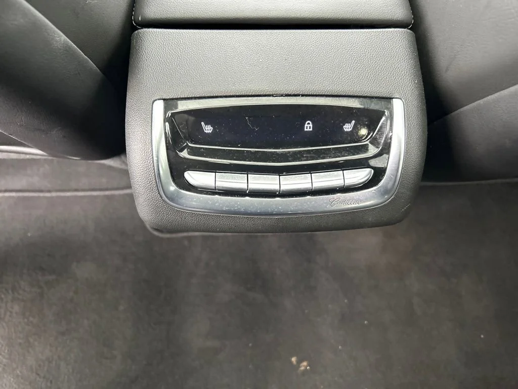 2024 Cadillac XT6 Premium Luxury - Photo 17
