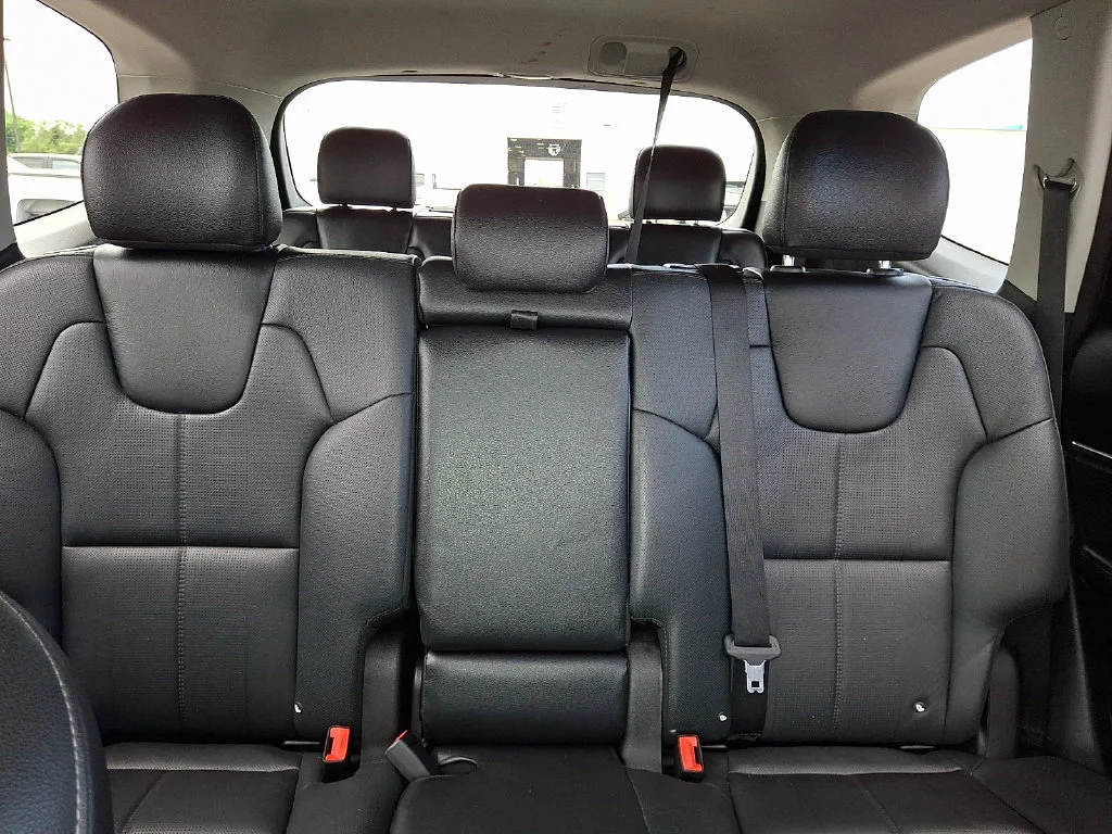 Used 2020 Gray Kia EX image 20