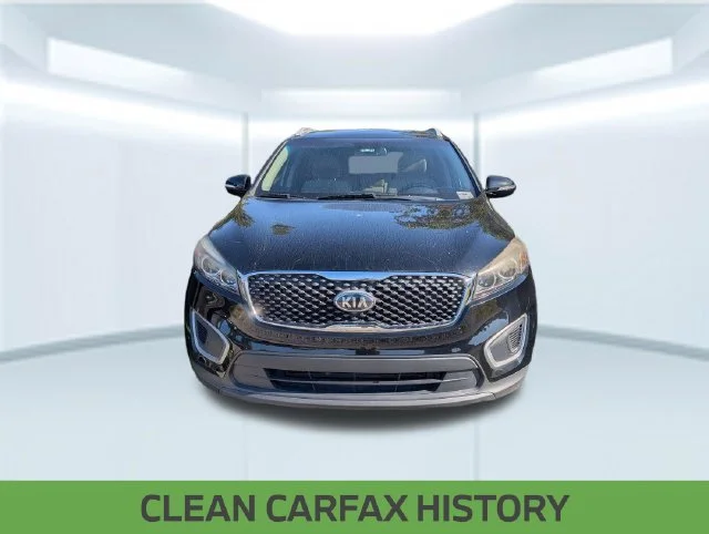 Used 2018 Black Kia LX image 3
