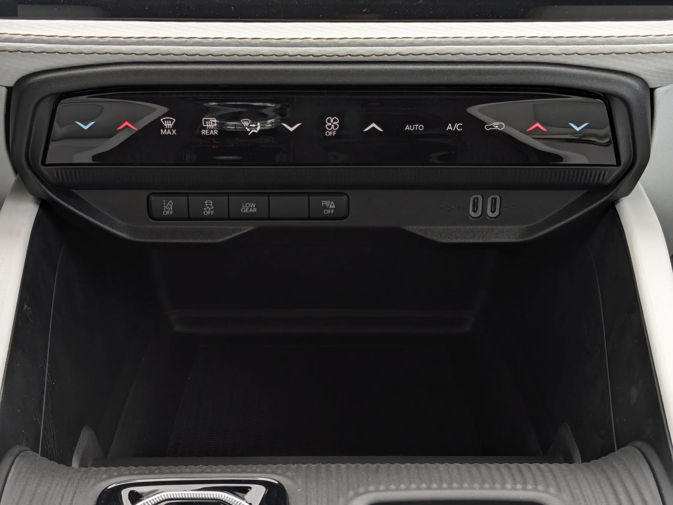 New 2026 Red Jeep Limited - - Hybrid - Dual-Pane Pano Sunroof - Trailer Tow Grp - Capri Leatherette & More! image 24