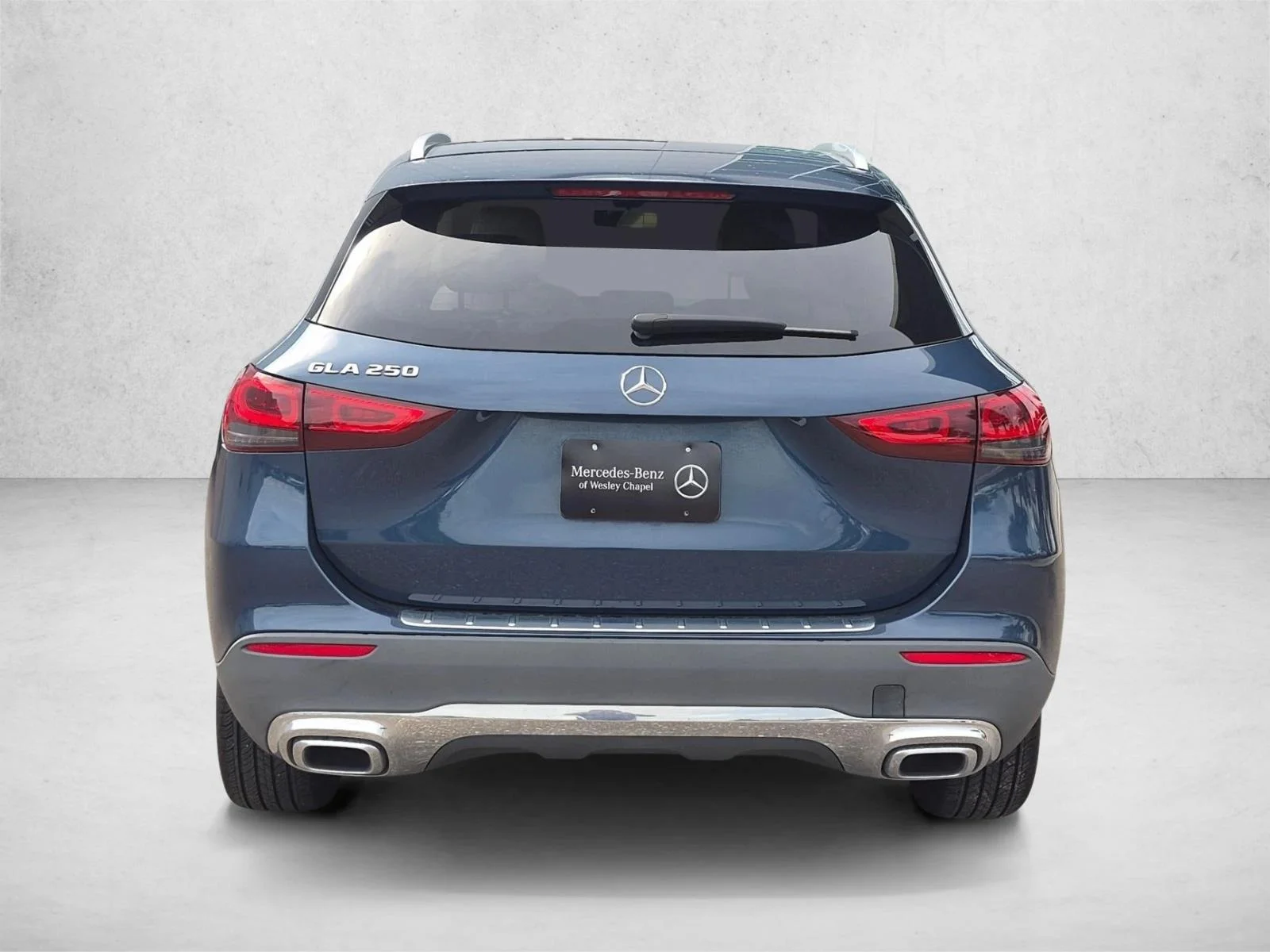 Used 2023 Denim Blue Metallic Mercedes-Benz GLA 250 image 5