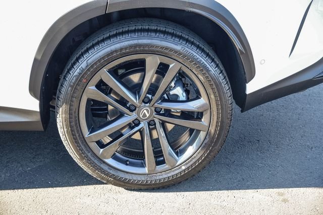 2026 Lexus NX 450h+ Luxury - Photo 9