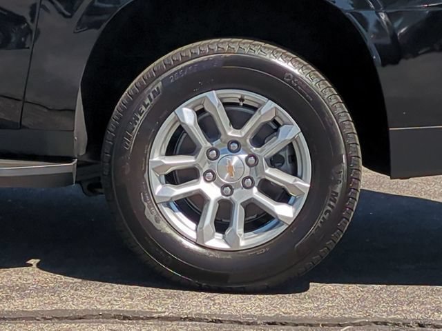 2026 Chevrolet Suburban LT - Photo 34