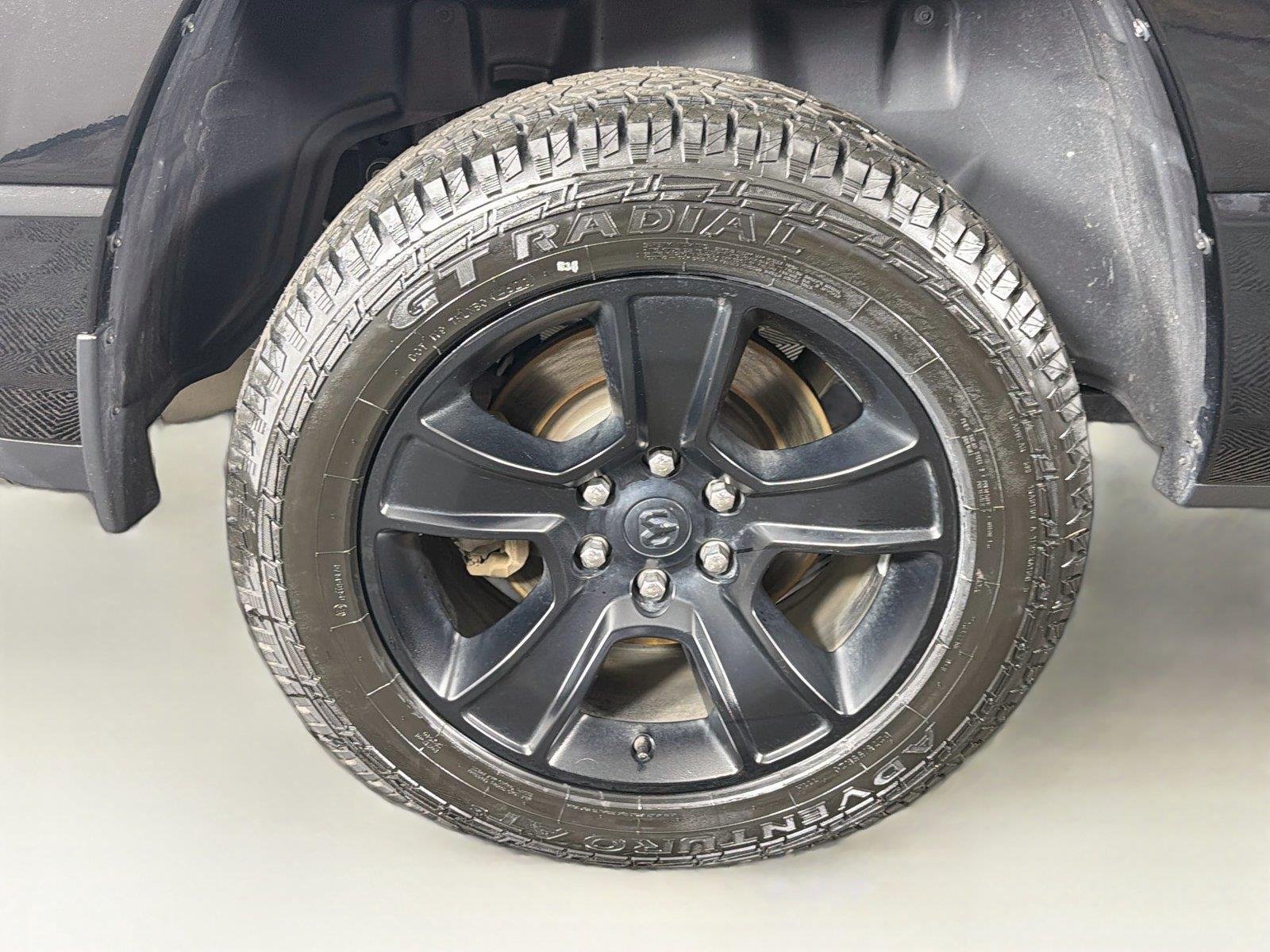 Used 2023 Diamond Black Crystal Pearlcoat Ram Big Horn image 35