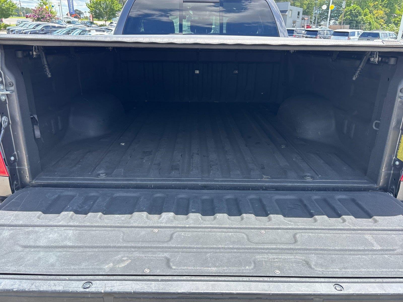 Used 2021 Magnetic Gray Metallic TOYOTA SR5 image 34