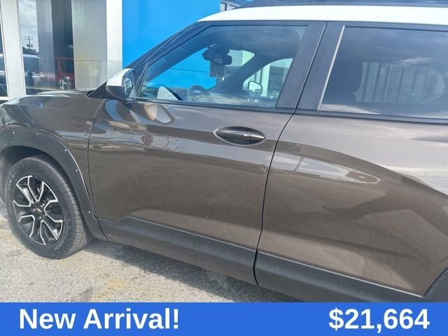 Used 2022 Zeus Bronze Metallic Chevrolet ACTIV image 23
