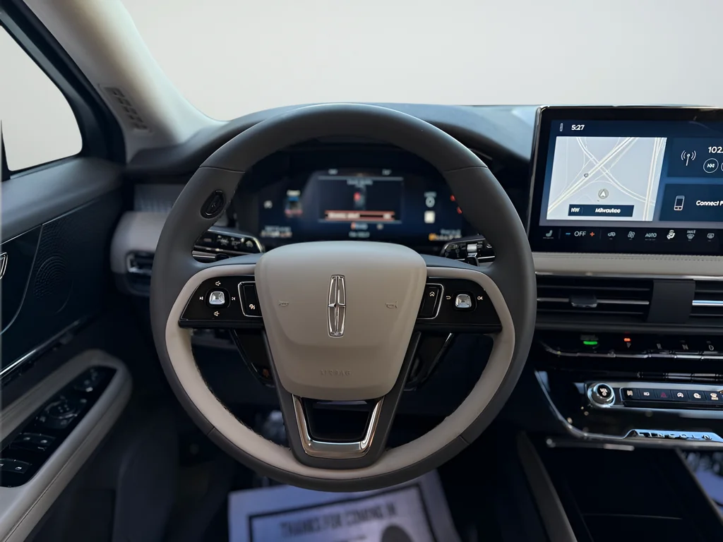 Used 2023 Blue Lincoln Standard image 15