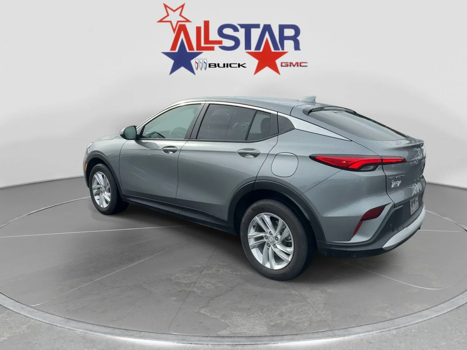 Used 2026 Gray Buick Preferred image 5