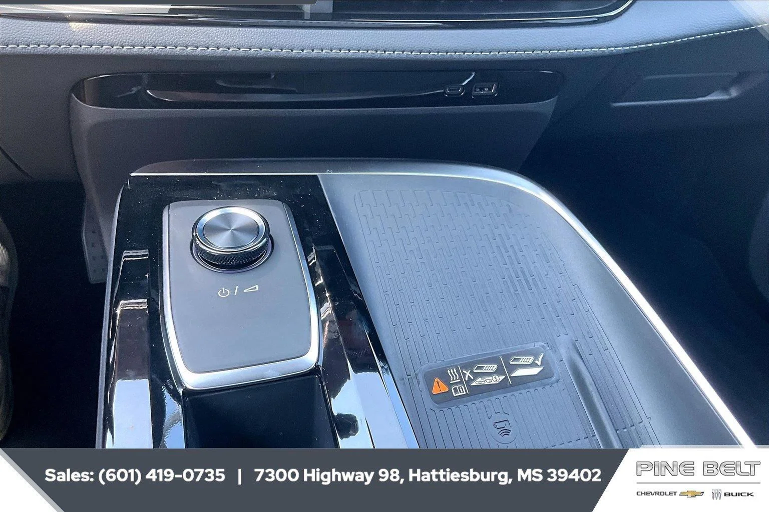 2027 Buick Enclave Preferred - Photo 24