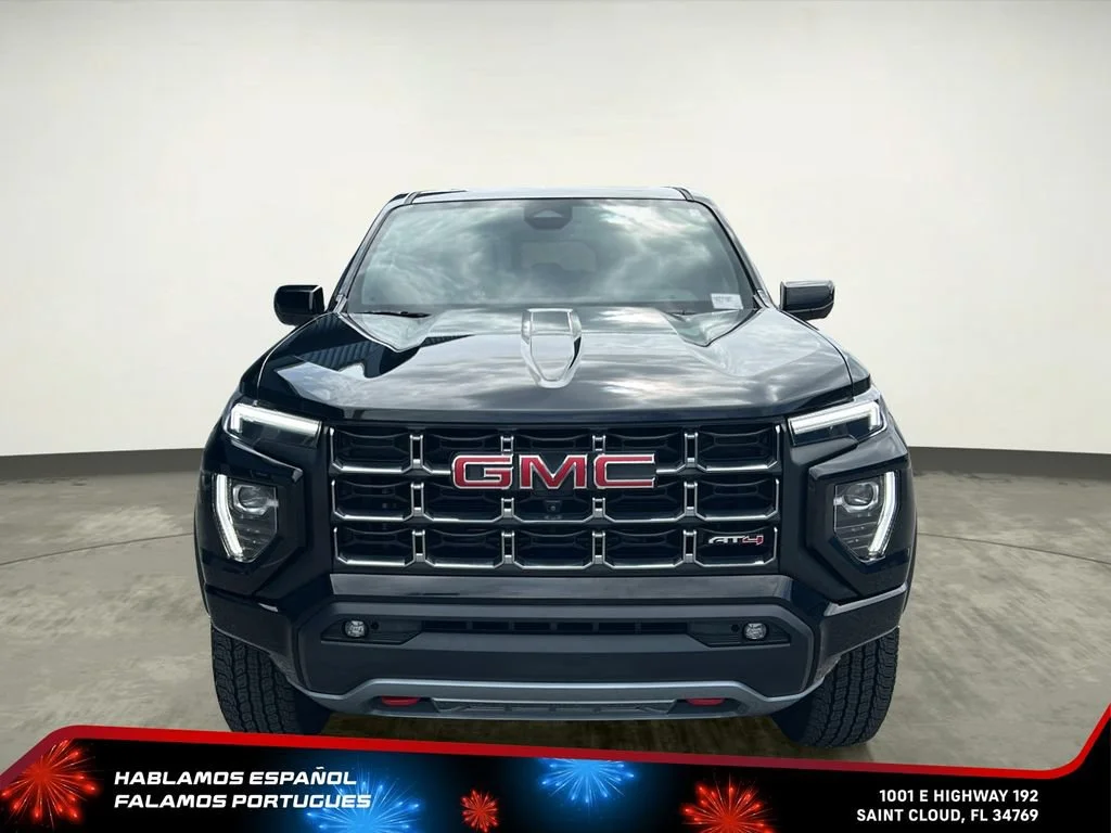 Used 2025 Onyx Black GMC AT4 image 9