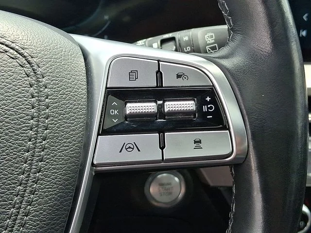 Used 2024 Black Kia EX X-Line image 25