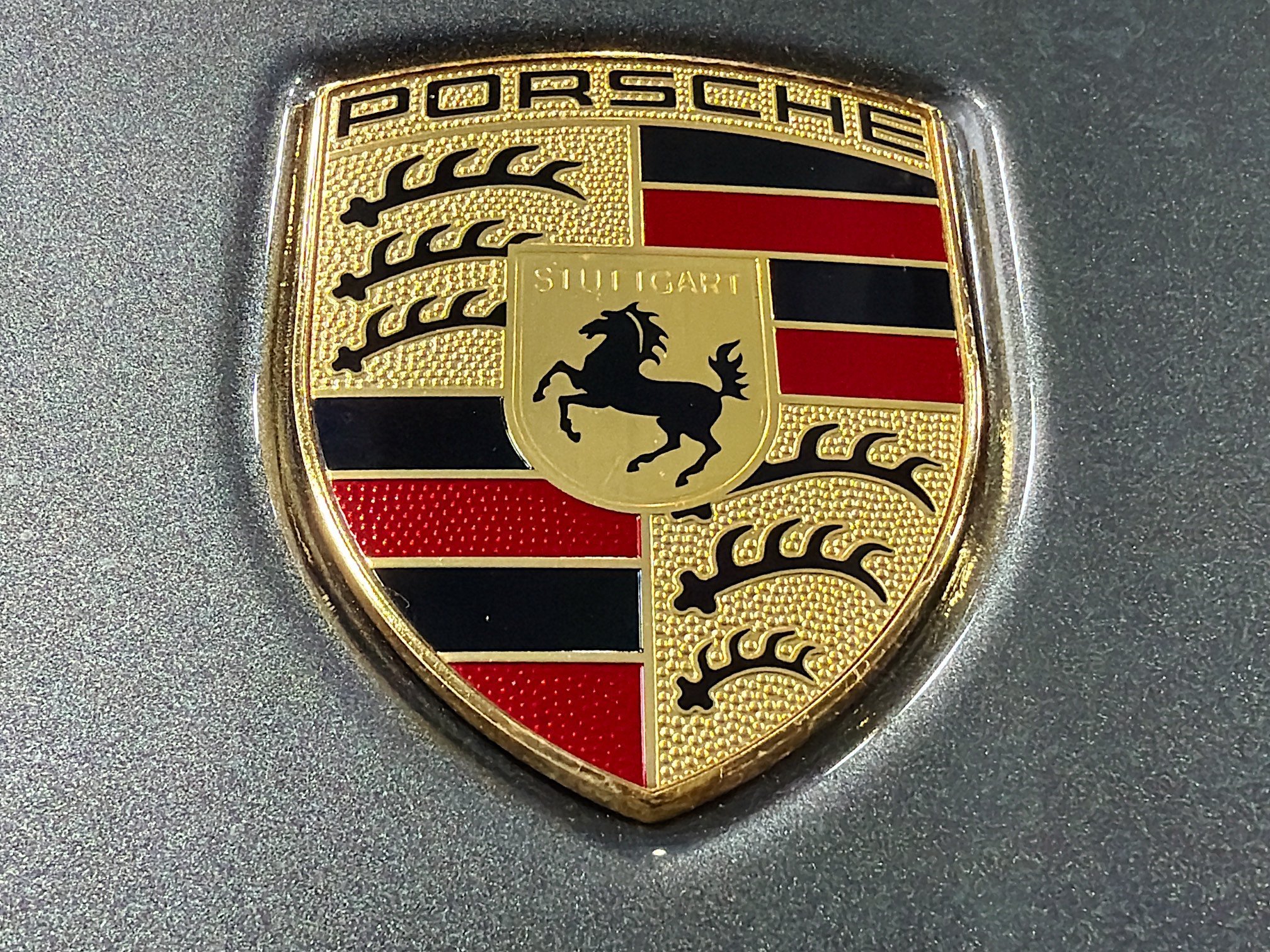 Certified Used 2020 Green Porsche Carrera 4S image 12