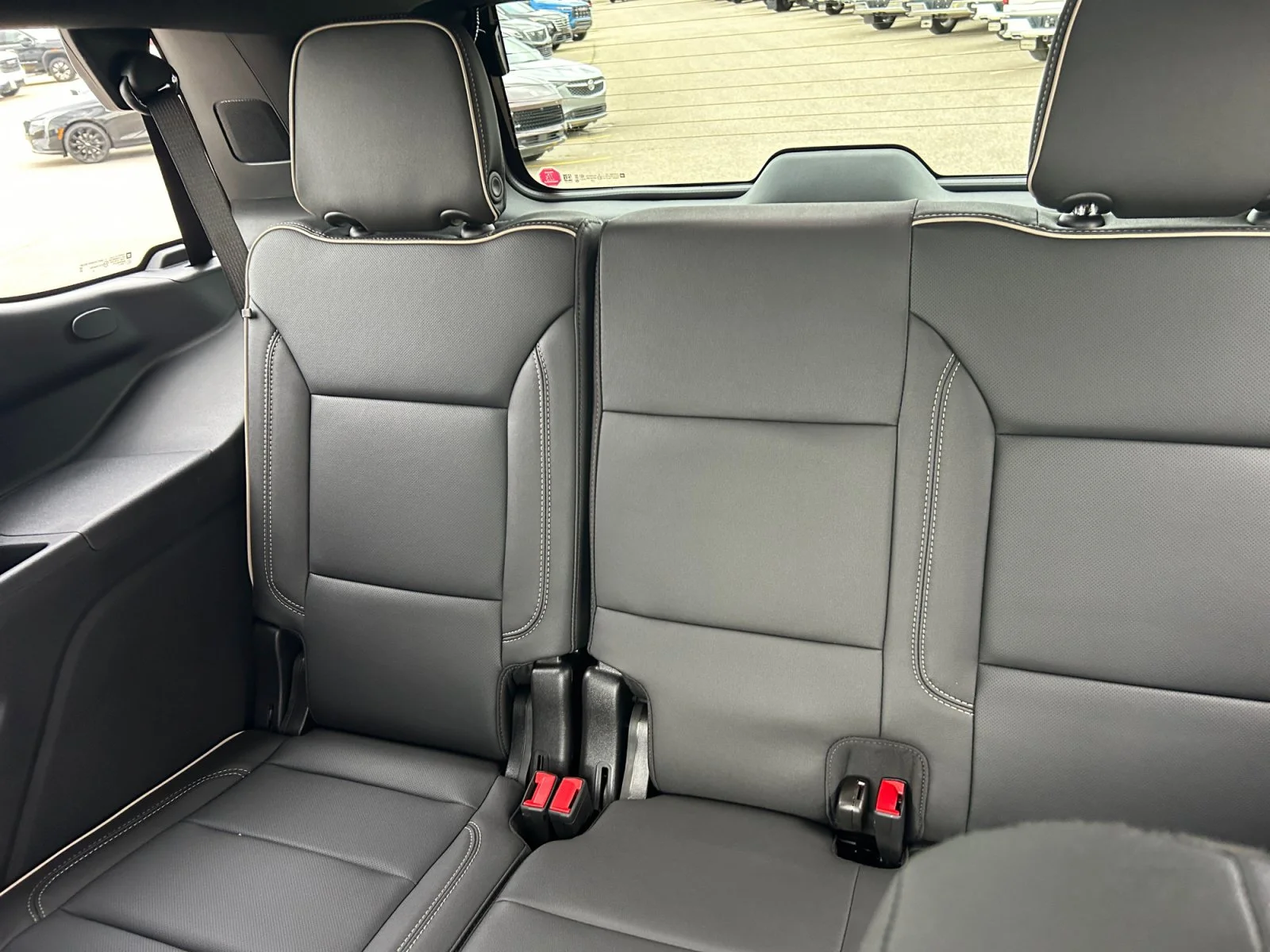 New 2026 Sterling Metallic GMC Elevation image 21