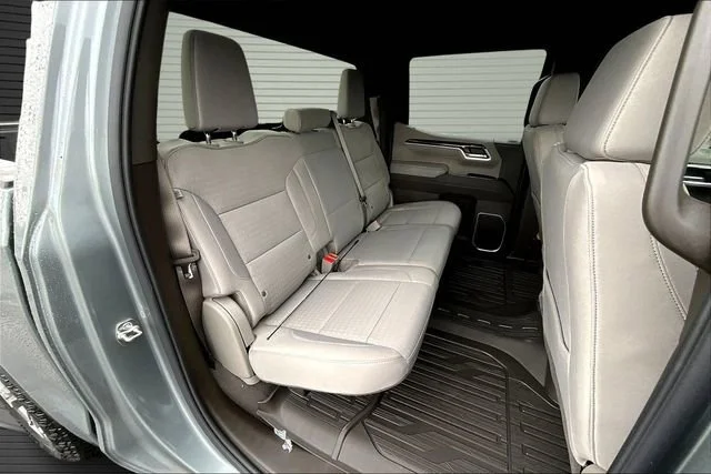 New 2026 Sterling Metallic GMC SLE image 10