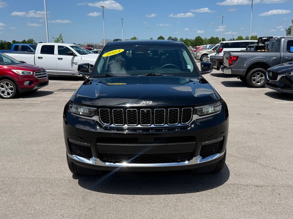 Used 2023 Black Jeep Limited image 41