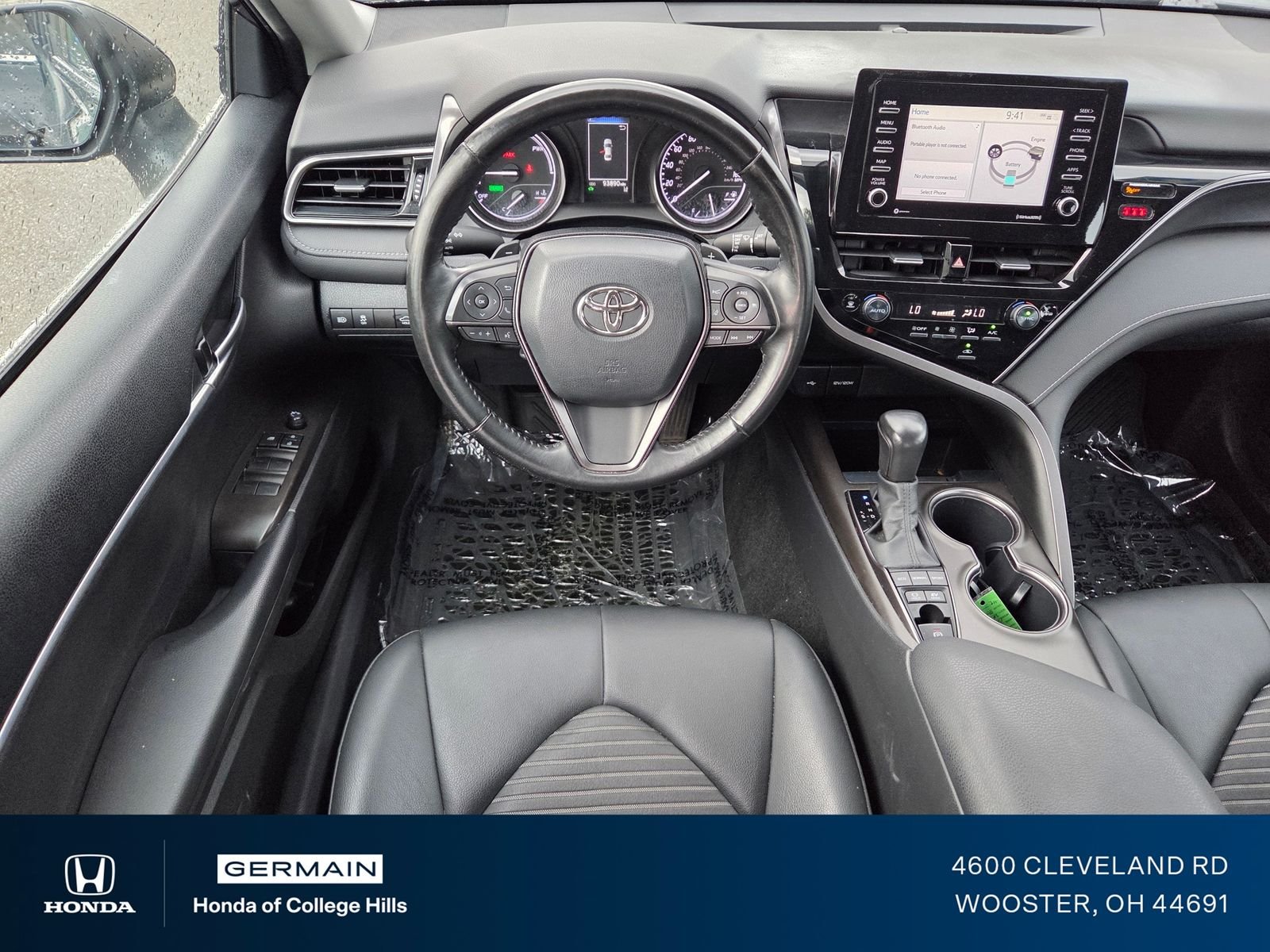 Used 2023 Midnight Black Metallic Toyota SE image 3