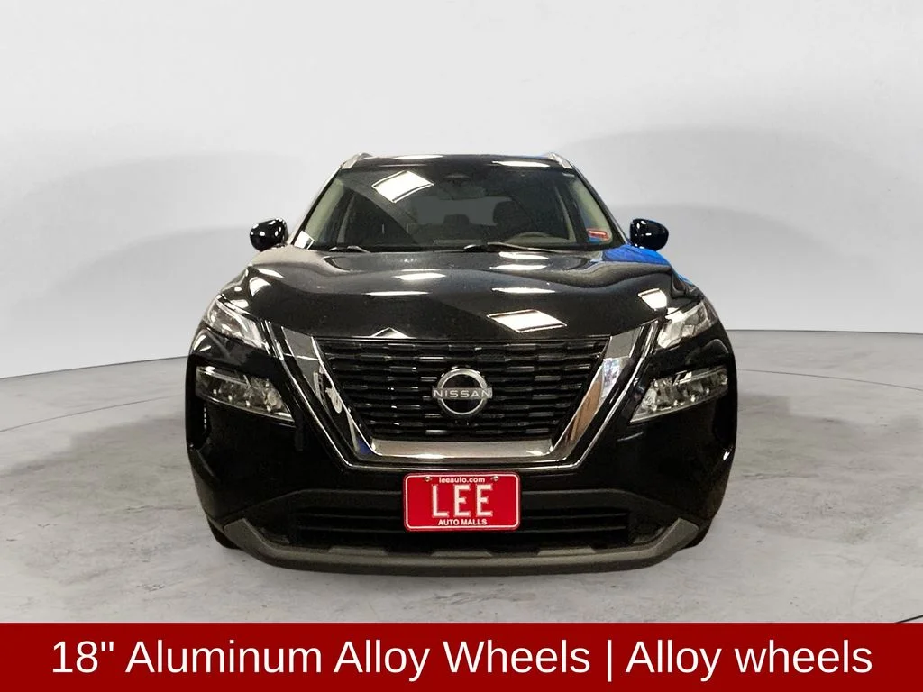 Used 2023 Super Black Nissan SV image 9