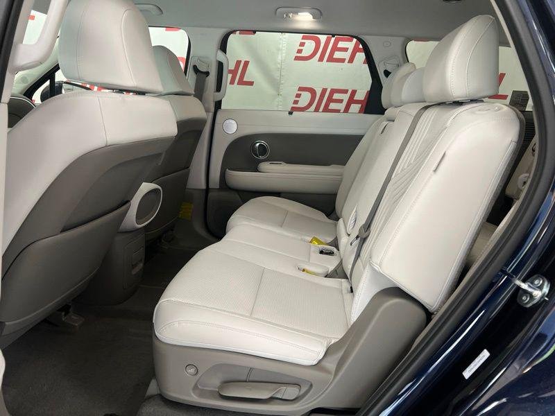 New 2026 Blue Hyundai SEL 8P image 15
