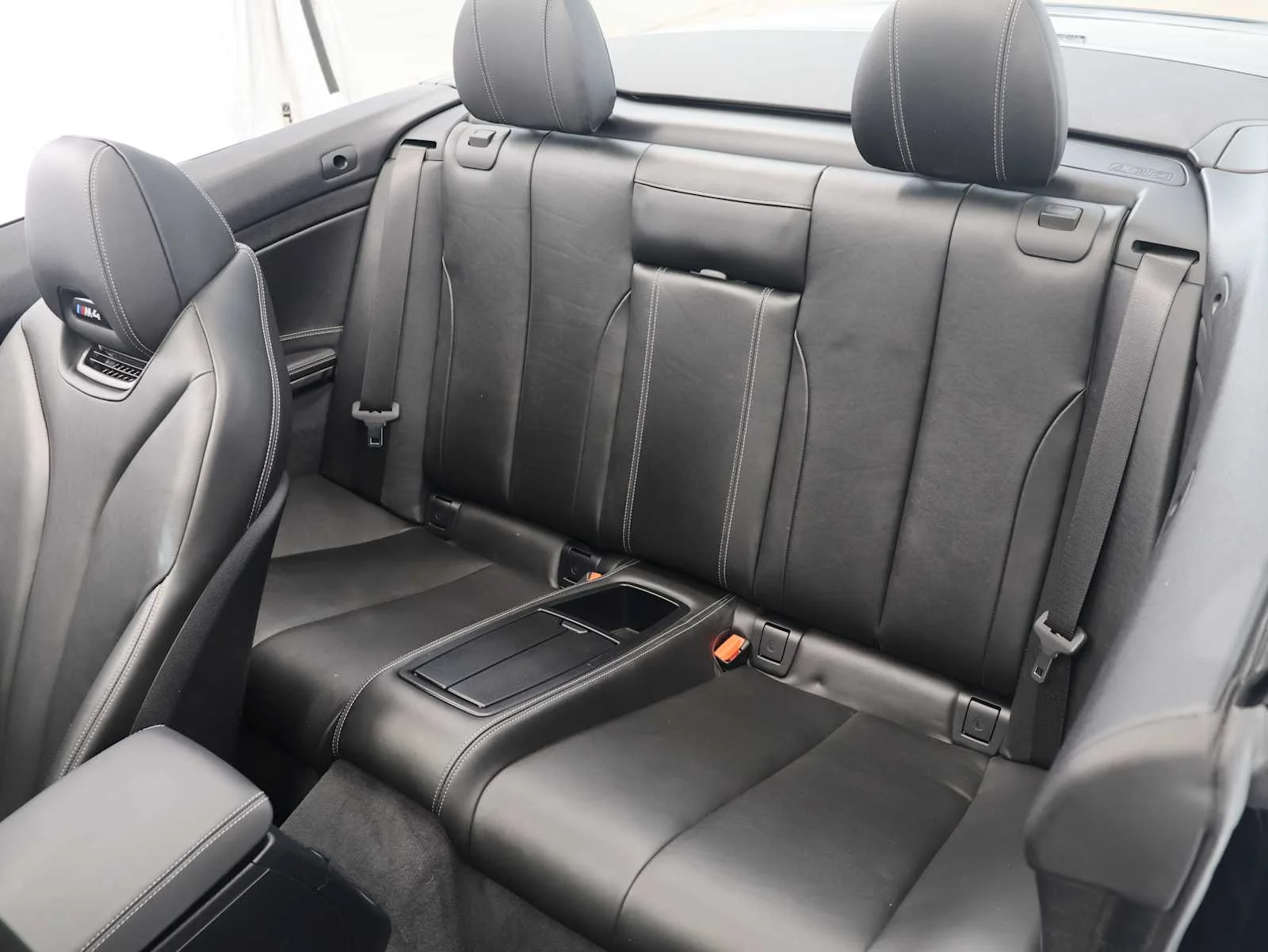 Used 2018 Black Sapphire Metallic BMW  image 25